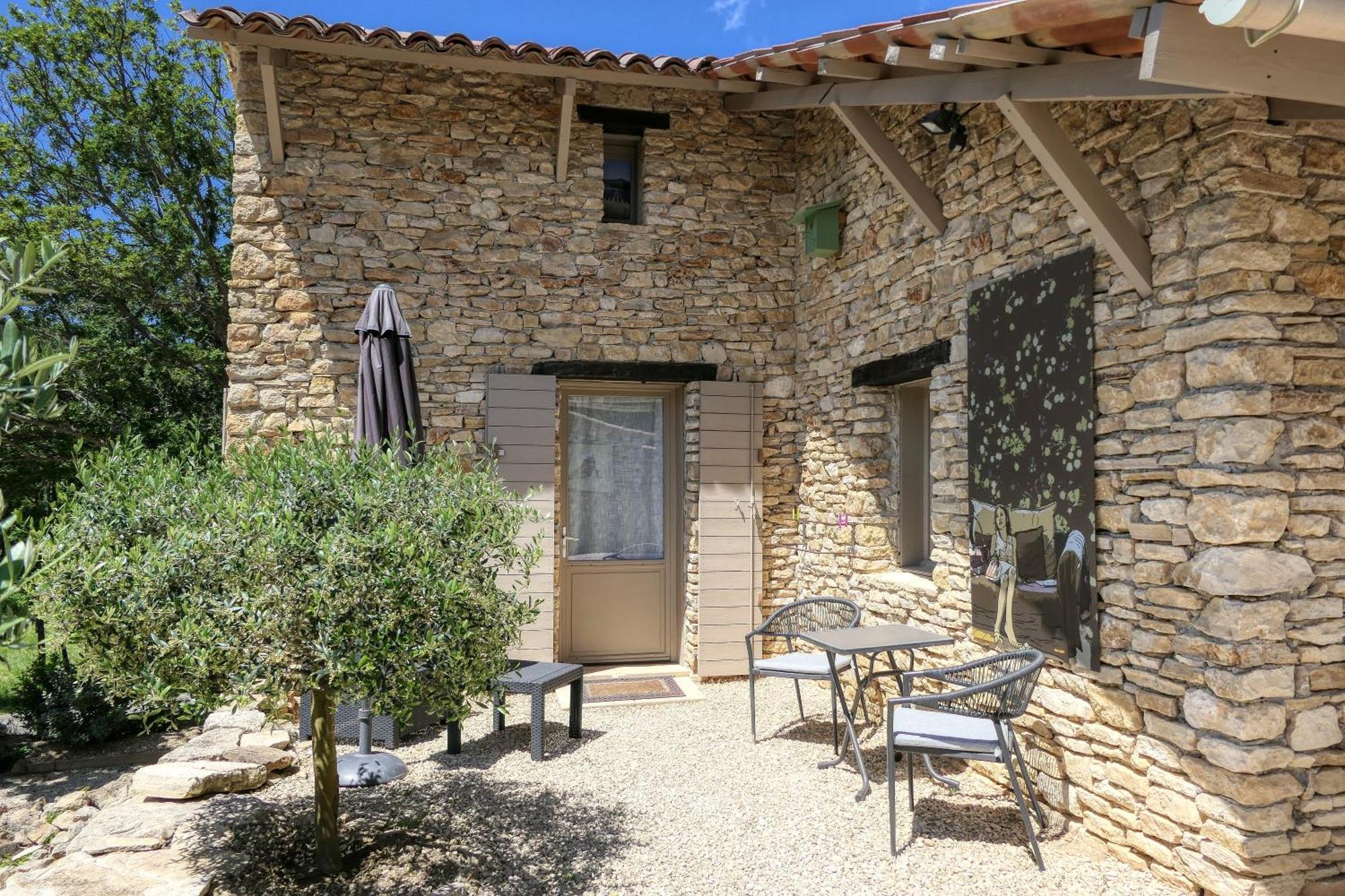 Le Hameau Fleur De Pierres , Chambre , Gite Et Table D'Hotes Murs  Zewnętrze zdjęcie