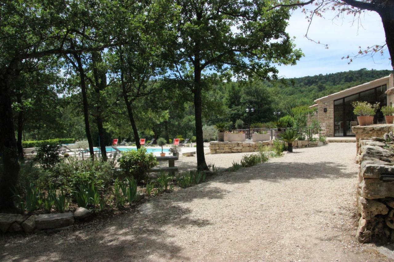 Le Hameau Fleur De Pierres , Chambre , Gite Et Table D'Hotes Murs  Zewnętrze zdjęcie
